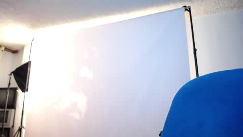 Snapshot of _the_dark_side_of_the_moon_ chatting on 01/09/25, 02:11 _the_dark_side_of_the_moon_ online show from 01/09/25, 02:11