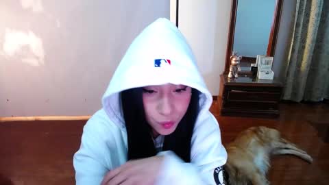 Snapshot of _the_dark_side_of_the_moon_ chatting on 02/19/25, 02:33 _the_dark_side_of_the_moon_ online show from 02/19/25, 02:33