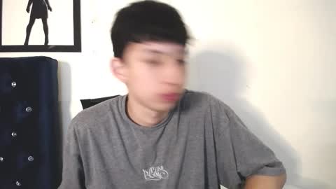 Thomas online show from 11/04/25, 03:49