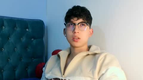 Thomas online show from 02/25/26, 02:21