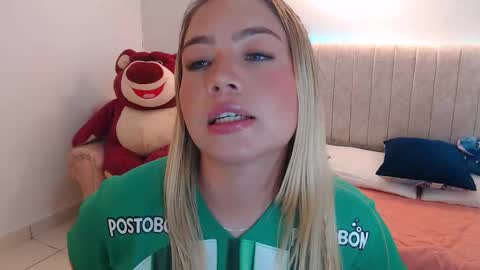 Snapshot of _tiffany1 chatting on 01/17/26, 11:30 _tiffany1 online show from 01/17/26, 11:30