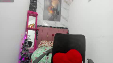 tinny online show from 12/12/24, 05:48