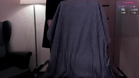 Snapshot of _tokyo_ghoul chatting on 01/22/25, 01:00 _tokyo_ghoul online show from 01/22/25, 01:00