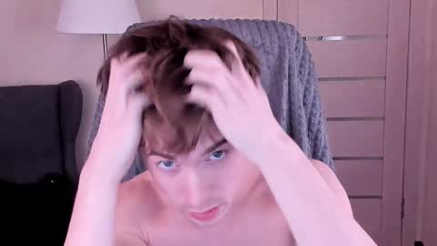 Snapshot of _tokyo_ghoul chatting on 01/26/25, 07:31 _tokyo_ghoul online show from 01/26/25, 07:31