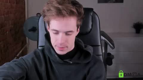 _tokyo_ghoul online show from 12/21/25, 10:22