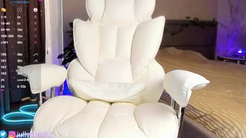 Snapshot of _top_skinny chatting on 03/16/26, 05:24 Julia online show from 03/16/26, 05:24