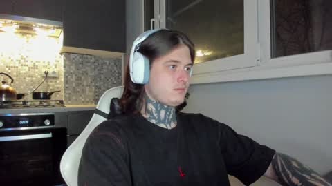 _torfin_ online show from 12/01/24, 08:31