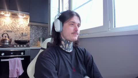 _torfin_ online show from 12/27/24, 08:24