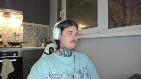 _torfin_ online show from 01/13/25, 07:21