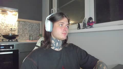 _torfin_ online show from 03/07/25, 01:53