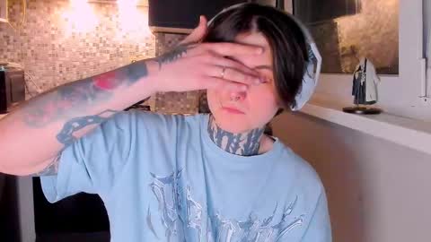 _torfin_ online show from 03/08/26, 11:19