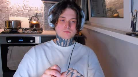 _torfin_ online show from 04/04/26, 11:13