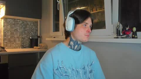 _torfin_ online show from 04/07/26, 11:48