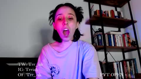 luna online show from 11/16/25, 11:10