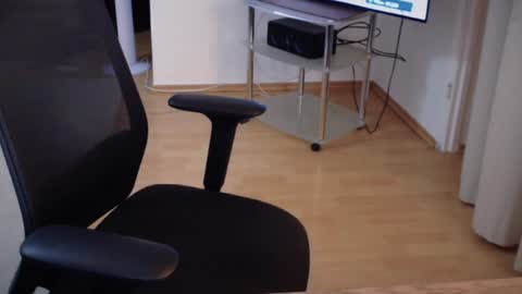 _trythis_ online show from 12/06/24, 12:23