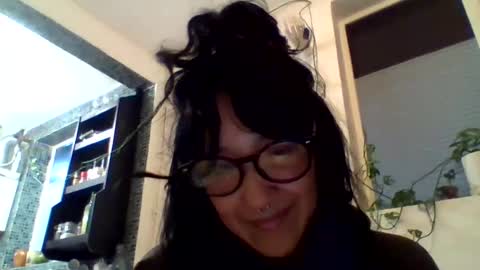 Snapshot of _tutti_frutti_ chatting on 12/04/24, 05:38 _tutti_frutti_ online show from 12/04/24, 05:38