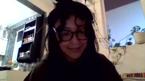 Snapshot of _tutti_frutti_ chatting on 12/10/24, 11:51 _tutti_frutti_ online show from 12/10/24, 11:51
