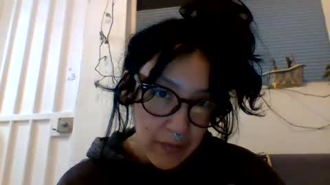 Snapshot of _tutti_frutti_ chatting on 12/22/24, 05:45 _tutti_frutti_ online show from 12/22/24, 05:45