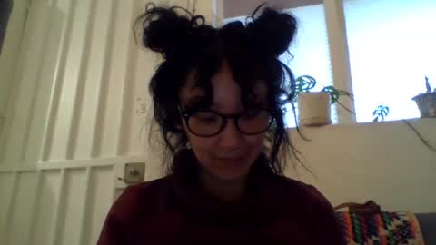 Snapshot of _tutti_frutti_ chatting on 12/28/24, 11:37 _tutti_frutti_ online show from 12/28/24, 11:37