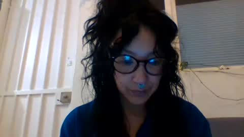 Snapshot of _tutti_frutti_ chatting on 01/30/25, 01:44 _tutti_frutti_ online show from 01/30/25, 01:44