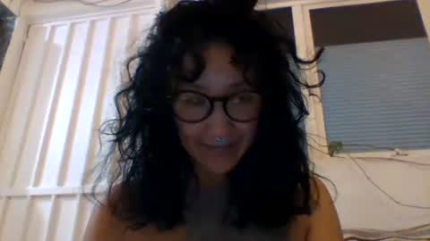 Snapshot of _tutti_frutti_ chatting on 02/25/25, 06:58 _tutti_frutti_ online show from 02/25/25, 06:58