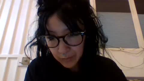 Snapshot of _tutti_frutti_ chatting on 03/06/25, 04:19 _tutti_frutti_ online show from 03/06/25, 04:19