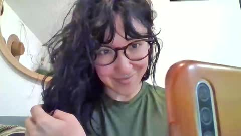 _tutti_frutti_ online show from 11/17/25, 01:11