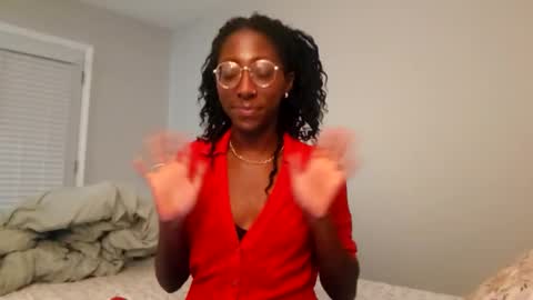  twiddleree  online show from 11/11/25, 04:45