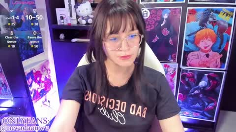 Snapshot of _urcutekitty chatting on 01/11/25, 02:30     online show from 01/11/25, 02:30