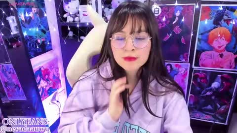 Snapshot of _urcutekitty chatting on 01/23/25, 10:11     online show from 01/23/25, 10:11