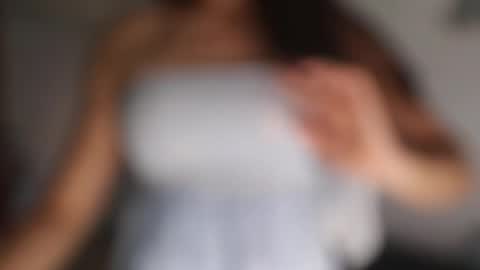 Anastasia Vahos online show from 04/22/26, 05:14