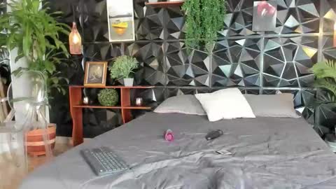 _valentina_69 online show from 10/30/25, 02:51