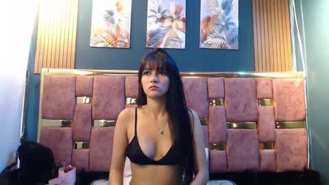Snapshot of _valery34_ chatting on 05/07/26, 11:26 _valery34_ online show from 05/07/26, 11:26