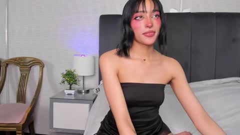 Snapshot of _valuu chatting on 01/11/25, 06:12 Valuu online show from 01/11/25, 06:12