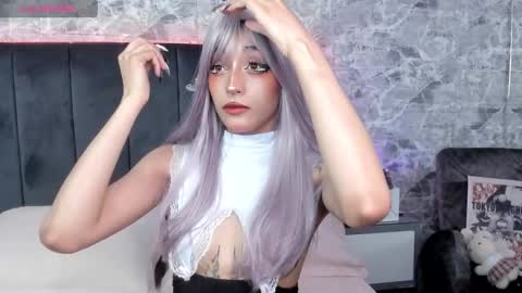 Snapshot of _valuu chatting on 09/17/25, 01:02 Valuu online show from 09/17/25, 01:02