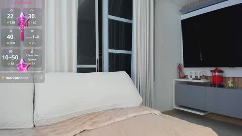 stephany online show from 02/08/25, 02:04