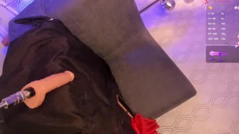 Snapshot of _vennuss_ chatting on 01/31/25, 05:42 Venus online show from 01/31/25, 05:42