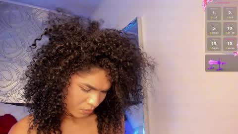 Snapshot of _vennuss_ chatting on 10/04/25, 05:38 Venus online show from 10/04/25, 05:38