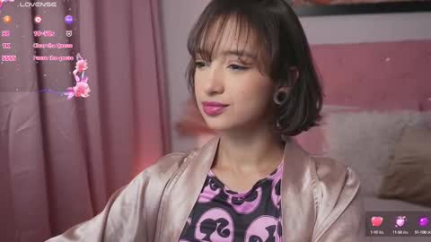 VICTORIA online show from 02/25/25, 02:25