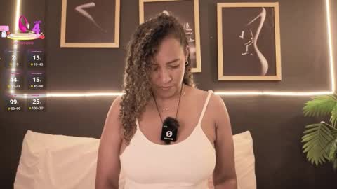 Snapshot of _victoria_hills chatting on 02/21/26, 02:18 Victoria online show from 02/21/26, 02:18