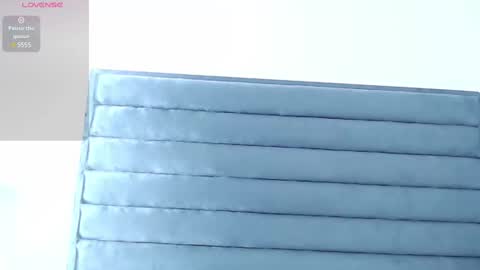 Snapshot of _violet_moon1 chatting on 02/03/25, 10:11 _violet_moon1 online show from 02/03/25, 10:11