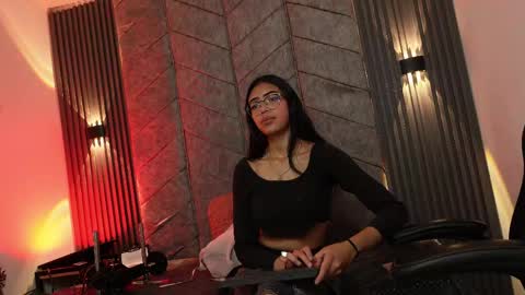   online show from 04/21/26, 07:28