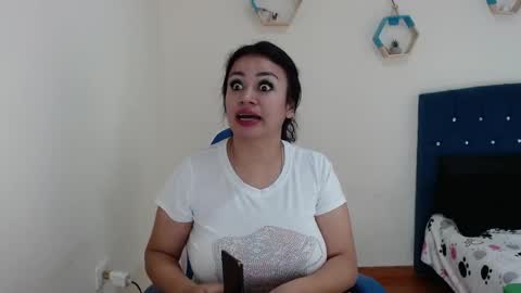 Victoria online show from 03/03/25, 02:36