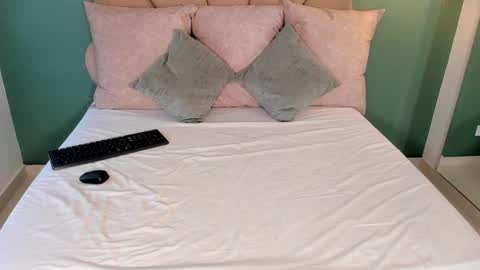  Vix  online show from 12/15/24, 10:26