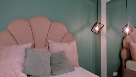  Vix  online show from 12/16/24, 10:40