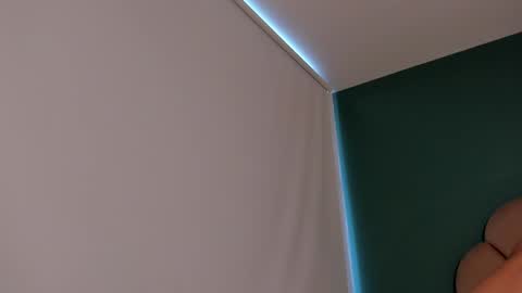  Vix  online show from 12/26/24, 03:31