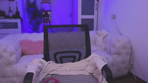 Wendy online show from 02/21/25, 11:44