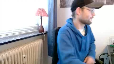 _whoisthatguy_ online show from 10/25/25, 09:28