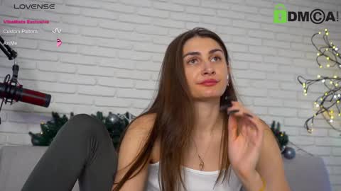 Lily online show from 01/10/25, 01:53