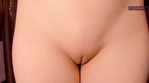 Snapshot of _witch__ chatting on 02/01/25, 04:44 Enni online show from 02/01/25, 04:44